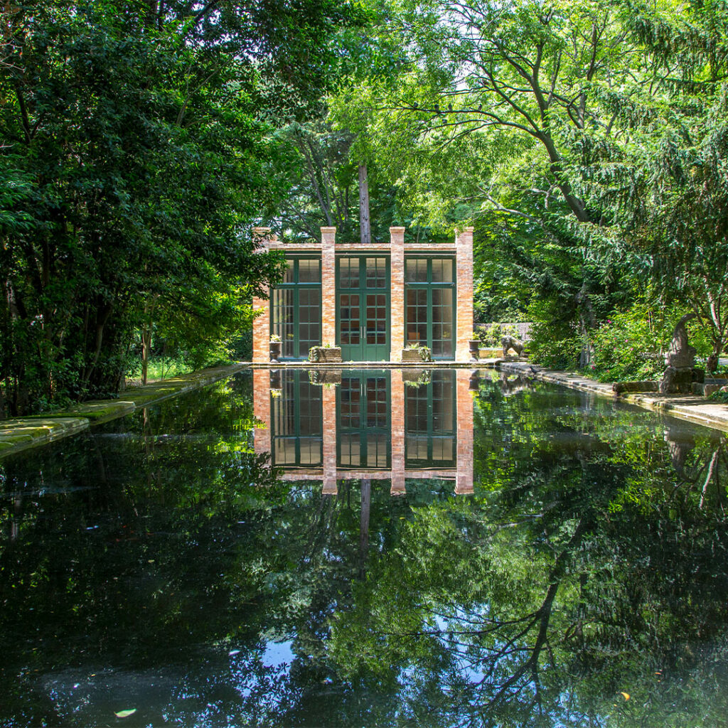 Bassin de la Bastide du jas de Bouffan aix en provence